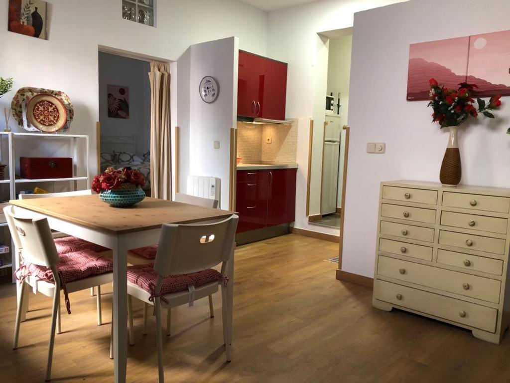 Apartamento Lavapies al lado del Rastro Madri Exterior foto